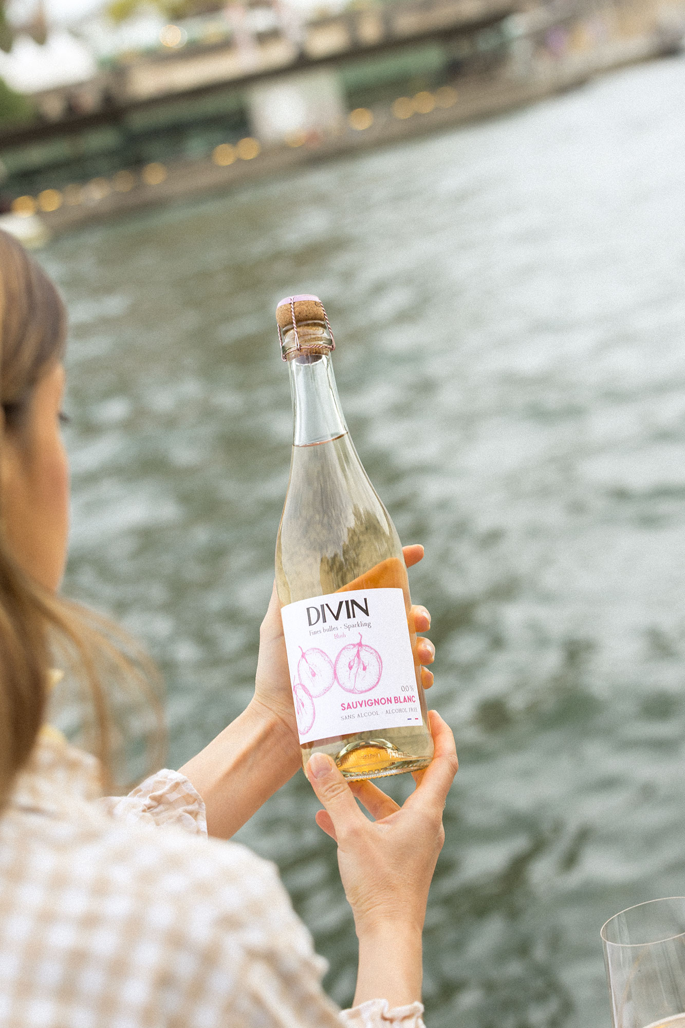 Sauvignon Blanc Sparkling Blush Divin Origine Seine 3