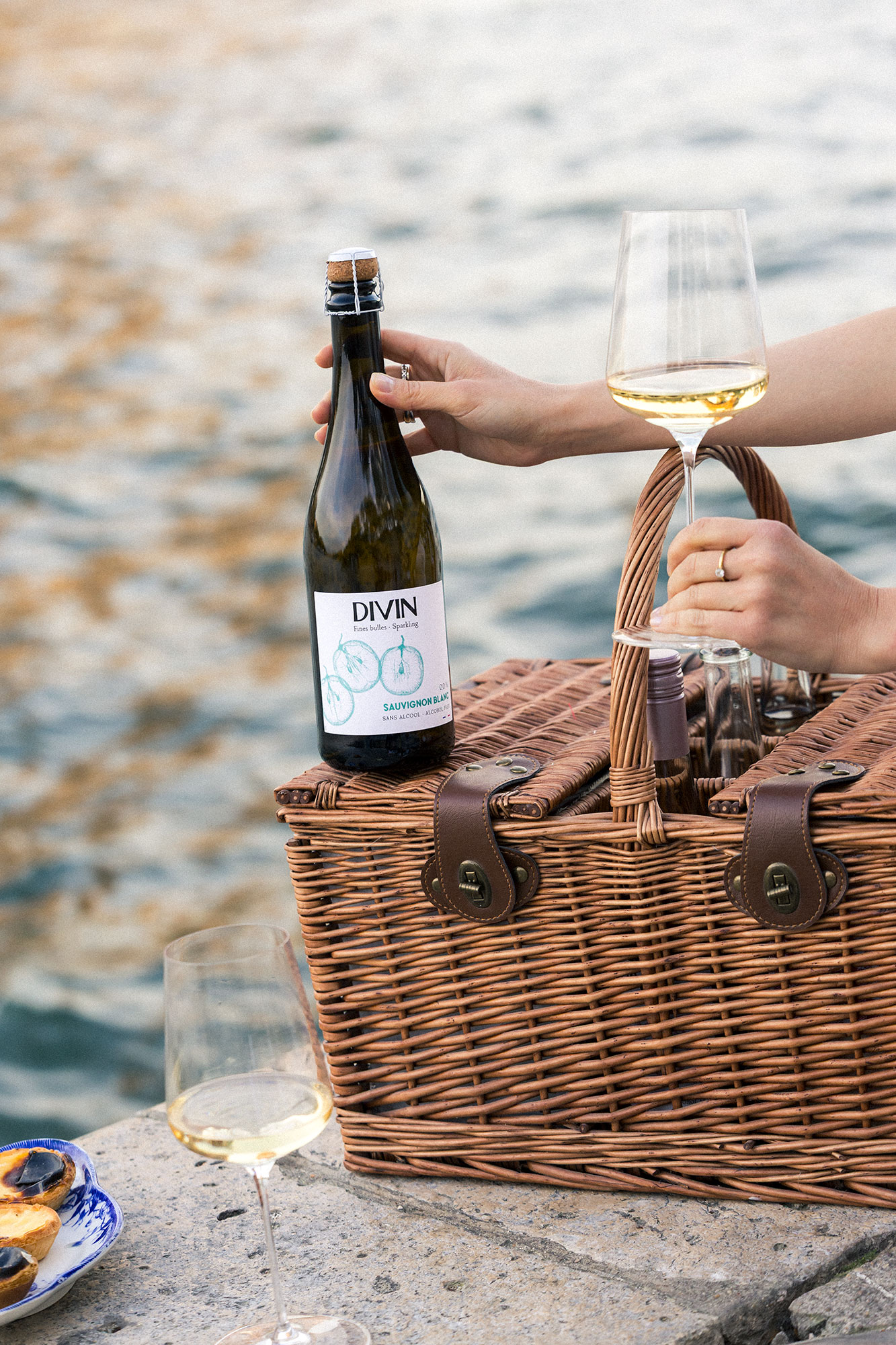 Sauvignon Blanc Sparkling Divin Origine Seine 4